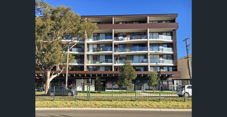 Modern Living - Photo 4