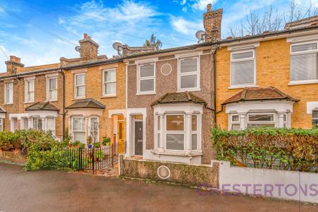 2 bedroom terraced house to rent - Photo 2