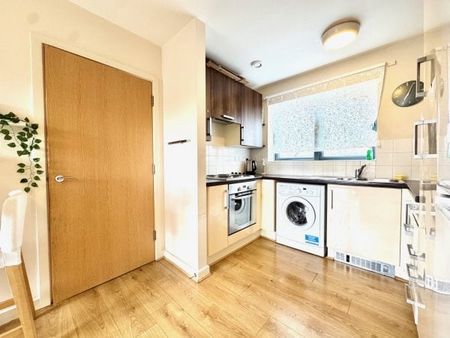 Catherine House, Bow E3, Property for rent - Photo 2