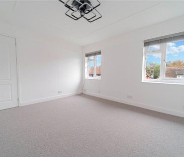 2 bedroom apartment to rent - Photo 6