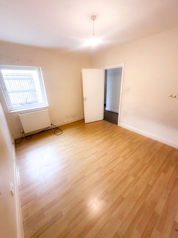 Culverley Mews, London, SE6 2 - Photo 4