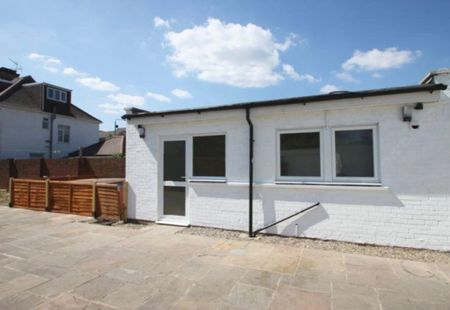 Studio Flat, Thorverton Road, NW2 - Photo 3