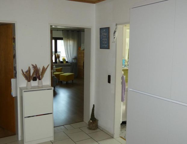 Schöne 3-Zimmer-Wohnung mit Süd-Balkon, gute Lage Lüdenscheid - Photo 1