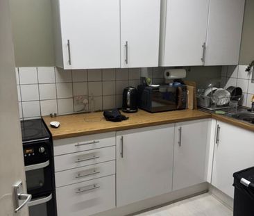 1 Bed Terraced House, Elgin Avenue, W12 - Photo 5