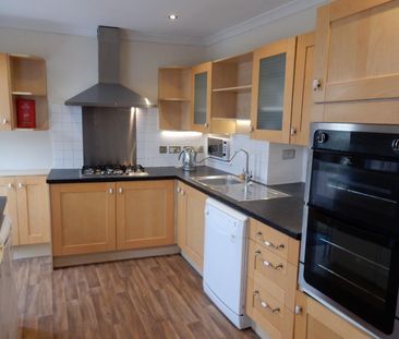 Furzehill Road, Plymouth - Photo 3