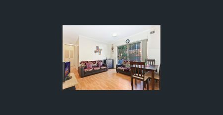 2/33 Bexley Road, Campsie, NSW 2194 - Photo 4