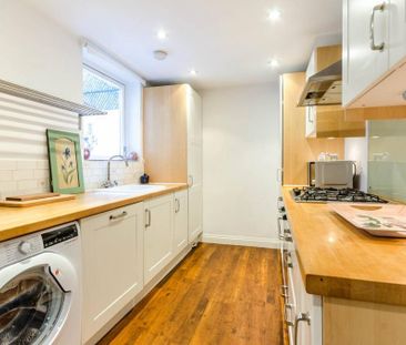 1 bedroom flat to rent - Photo 6