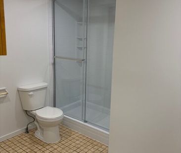 2020-307 Rue Gauthier, Sherbrooke, QC J1H 6A5 (Vacant) - Photo 1