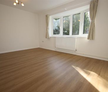 4 bedroom house to rent - Photo 1