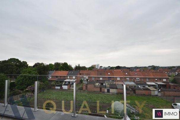 Recent 3 slpk. duplex appt. met terr., 2 autostpltsn., private berging, lift en gem. fietsenstalling - Foto 1