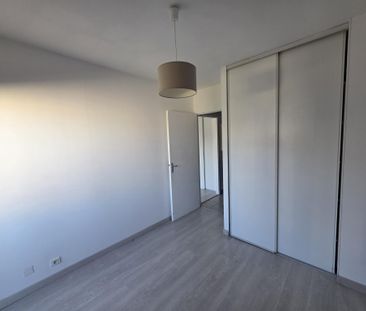 Location Appartement 2 pièces 28m² RODEZ 12000 - Photo 2