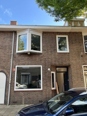 Te huur: Kamer Kardinaal van Enckevoirtstraat 31 in Tilburg - Foto 1