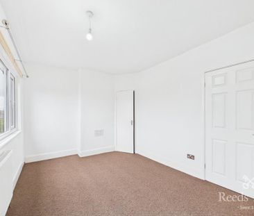 2 bedroom semi-detached house to rent - Photo 3