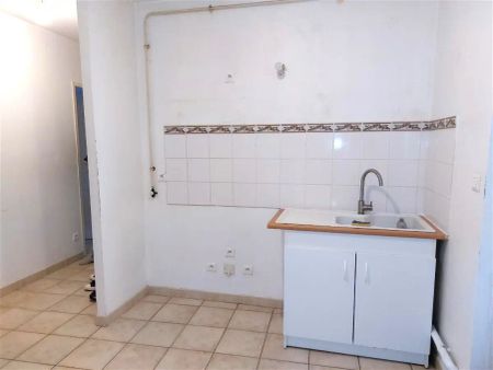 Location appartement 4 pièces - 70m² à Montluel (01120) - Photo 3