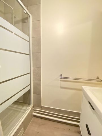 Location Appartement 1 pièce 29m² - Photo 3