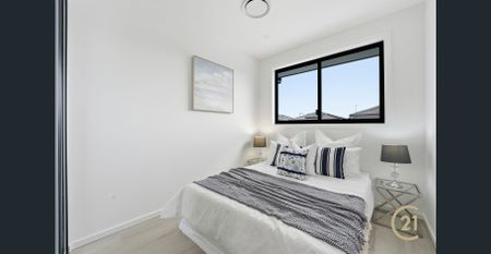 Fresh, Modern & Made for Family Living in Werrington - Photo 4