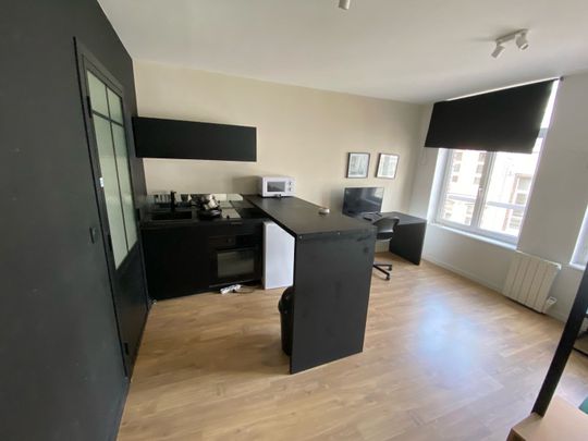 Très beau studio rue des bouchers – VIEUX LILLE réf G434-2 - Photo 1