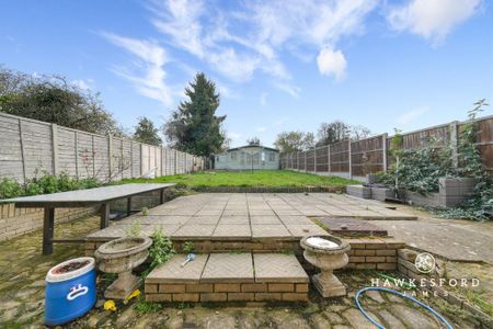 3 bedroom semi-detached house to rent - Photo 2