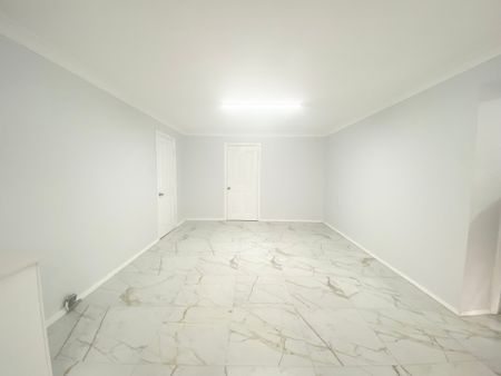 Semi-Attached 3-Bedroom House With Water Included - Photo 2