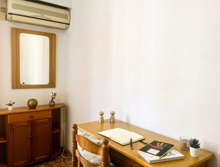 Calle del Veinticinco de Abril, Moncada, Valencian Community 46113 - Photo 5