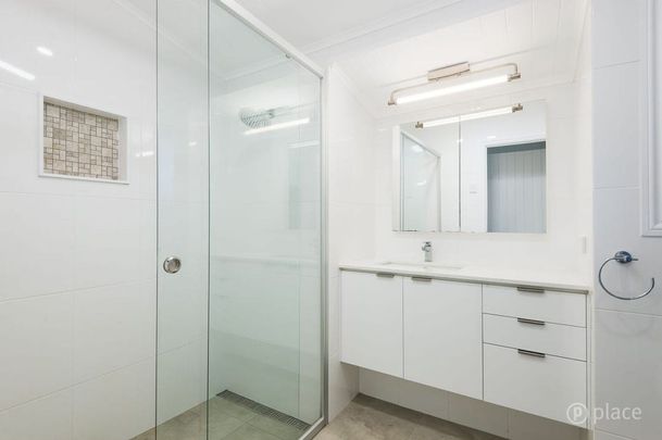 Inner City Charmer - Photo 1