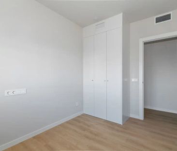 Piso de alquiler en Carrer D'eduard Maristany, 260, Gorg - Photo 3