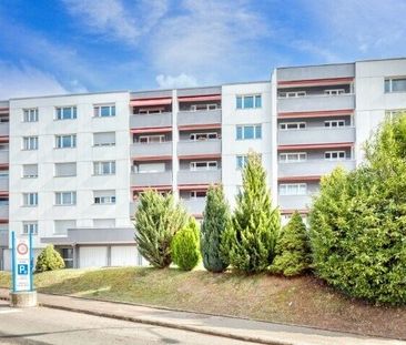 Spacious 3-room apartment on the 3rd floor - Foto 1