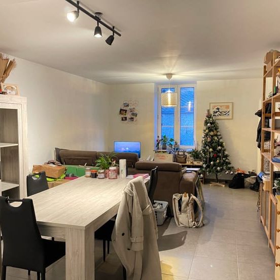 Appartement te huur - Photo 1