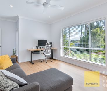 6 Strathford Court, Parkwood QLD 4214 - House For Rent | Domain - Photo 3