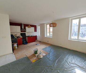 Location Appartement 4 pièces 75m² - Photo 4