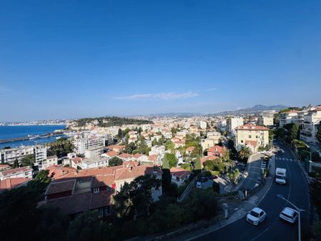 Location Appartement 1 pièces 38 m2 à Nice - Photo 5