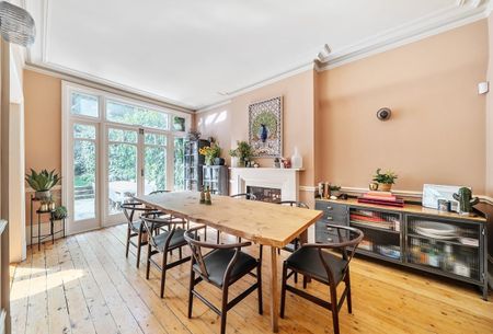 5 bedroom terraced house to rent - Photo 5