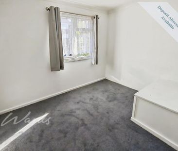 3 bedroom chalet to rent - Photo 2