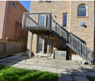 For Lease - 7 Caramel Crescent Unit# Main, Richmond Hill, Ontario - Photo 1