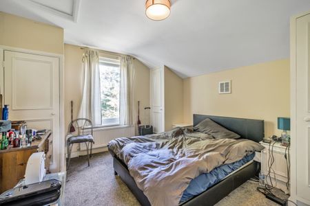 Gleneagle Road, London, SW16 - Photo 2