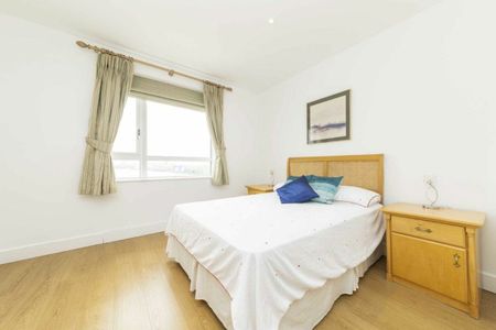 Westferry Circus, Canary Wharf, E14 - Photo 5