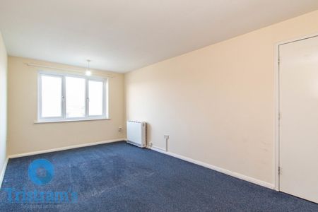 2 bed Apartment for Rent - Photo 5