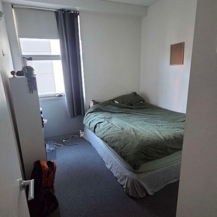 East Perth - Photo 1