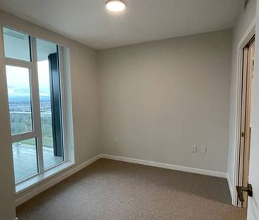 Rarely available Luxury concrete condo with amazing views - Photo 3