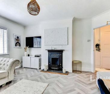 1 bedroom in a house share to rent - Photo 6