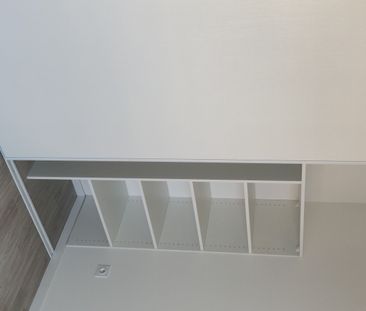 A LOUER - APPARTEMENT T3 RECENT CENTRE-VILLE - Photo 2