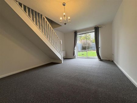 2 bedroom semi-detached house to rent - Photo 5