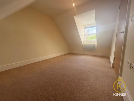 2 bedroom flat to rent - Photo 2