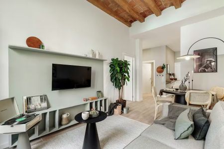 Carrer de Floridablanca, Barcelona, Catalonia 08011 - Photo 5