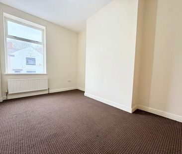 Devonshire Street, Keighley - Photo 3