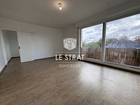 Location Appartement 4 pièces 84m² - Photo 2