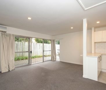 2/13 Naseby Street, Merivale - Photo 2