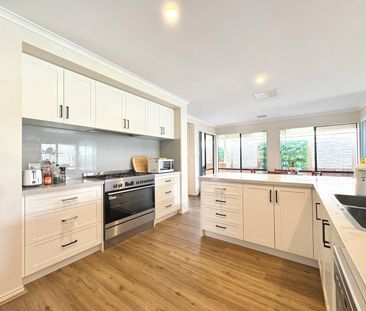 Modern Comfort & Convenience in the Heart of Grovedale - Photo 6