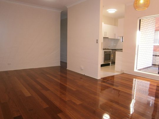 Renovated Two Bedroom Unit + Large Garage - Photo 1