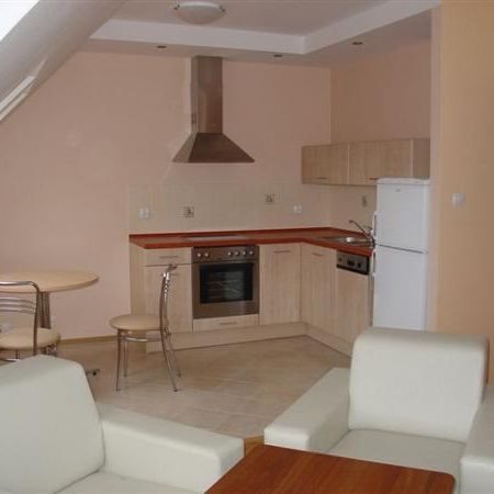 Mieszkanie na wynajem - Zdjęcie 1